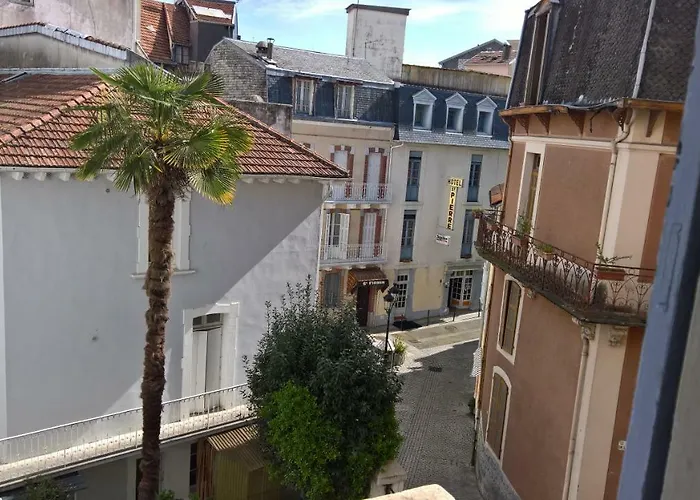 13 Rue De La Fontaine F11