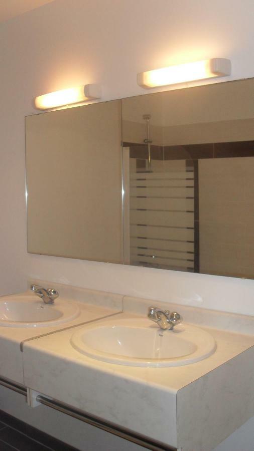 Apartment 13 Rue De La Fontaine F11